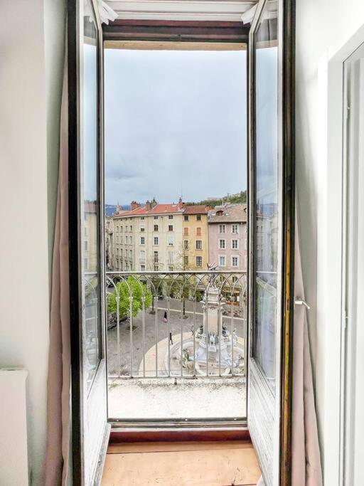 Hyper-Centre De Grenoble, Suite Parentale - Wifi Fibre - Cocon Екстериор снимка